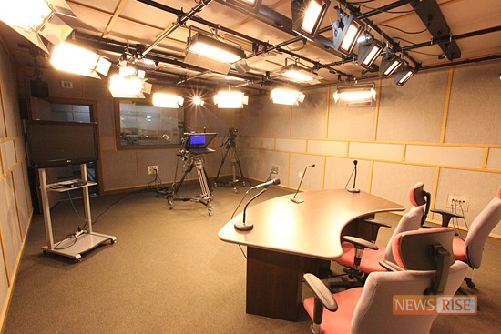 고양영상미디어센터에는 실제방송이 가능한 비디오·오디오스튜디오, 편집실 등의 전문시설이 갖춰져 있다.